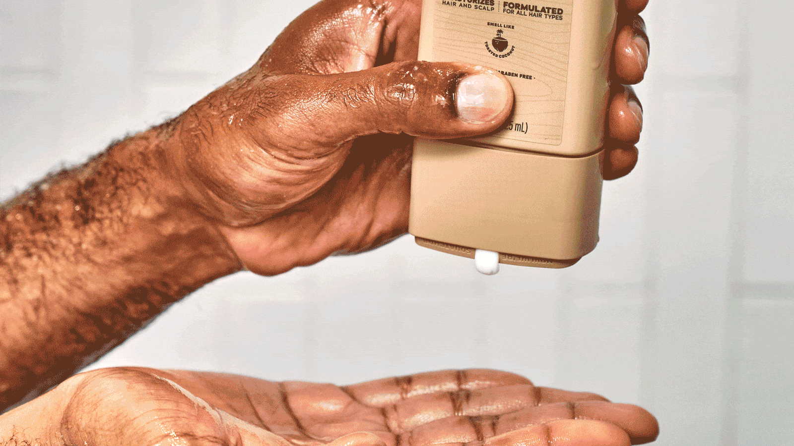 Dr. Squatch Coconut Castaway Hair Care Kit being used